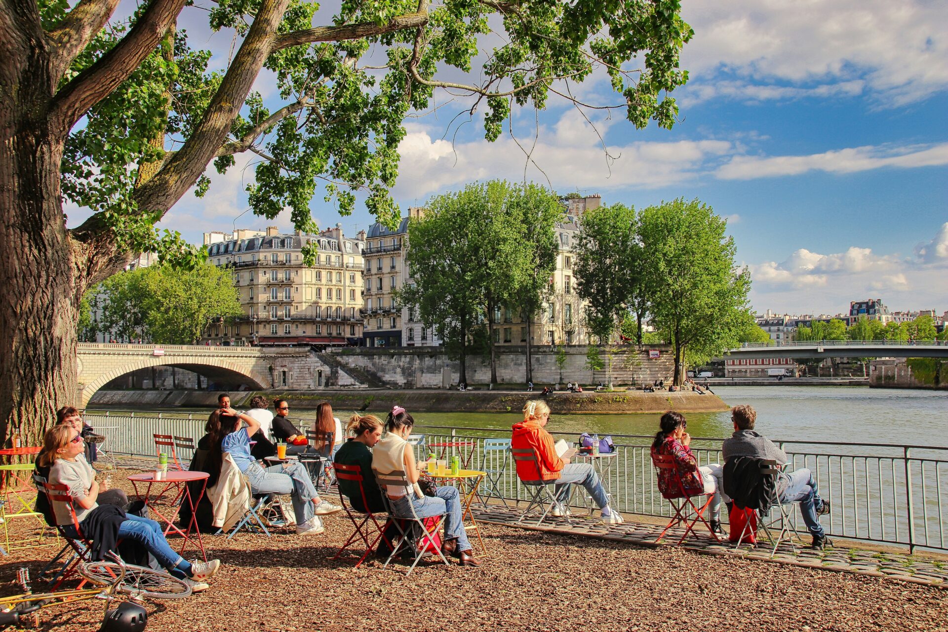 Quai de seine de paris en vélo